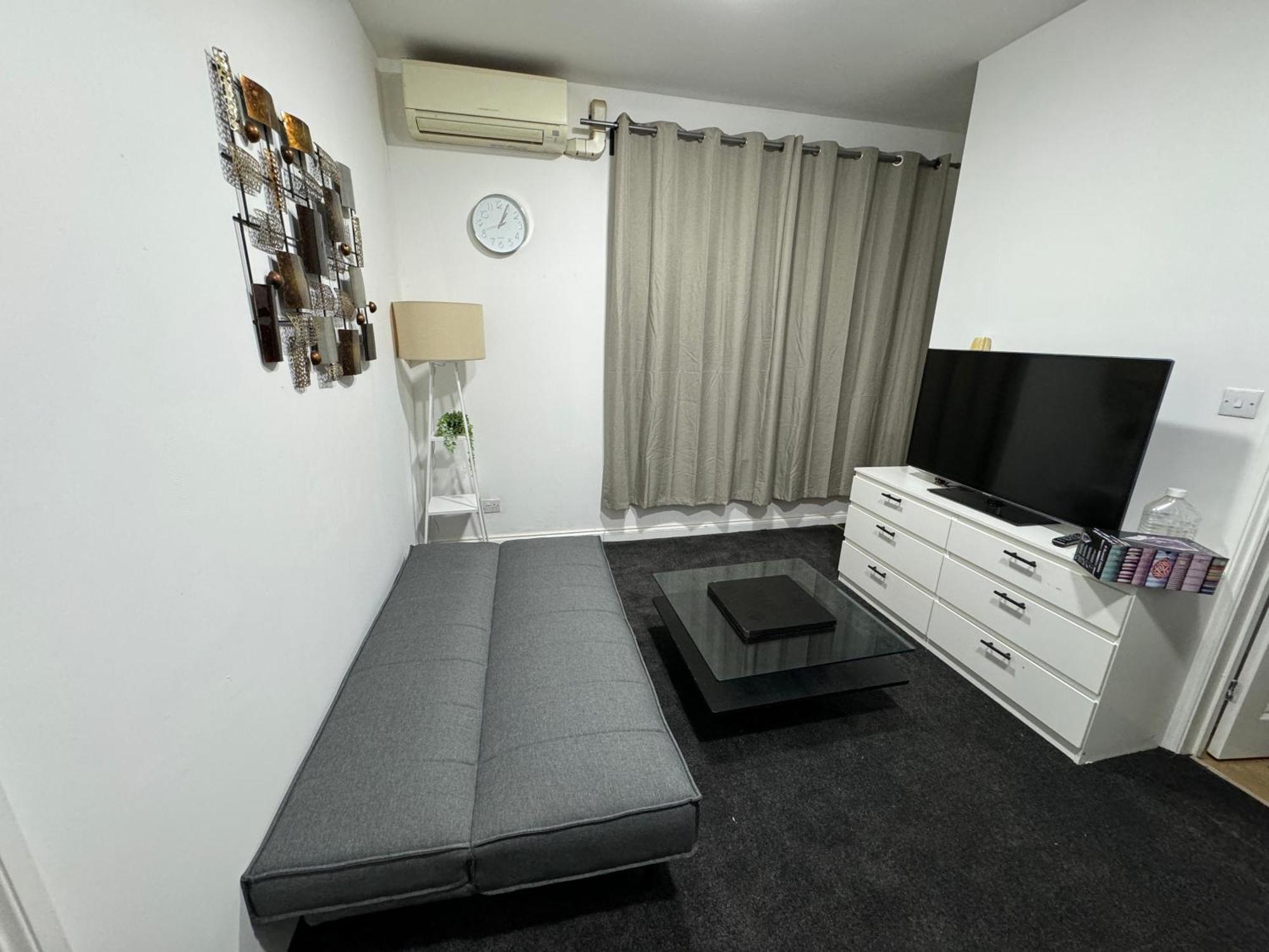 Cheam Apartment Apartment Cheam